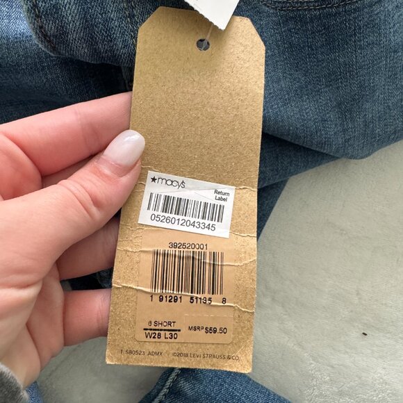 NWT Levi's Bootcut Jeans - Picture 6 of 6